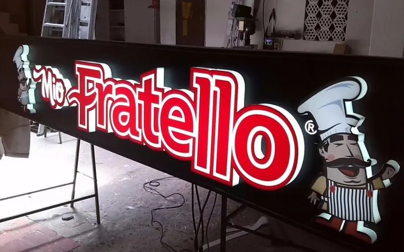 3D illuminated signage